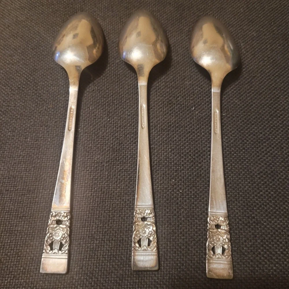 Oneida Community CORONATION Silverplate  3 Table Spoons 1936 Silverware Flatware